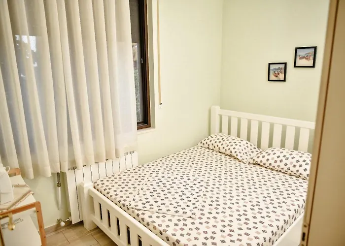 Feriehus Panoramic View Over Shkodra's - Serena Shkodër