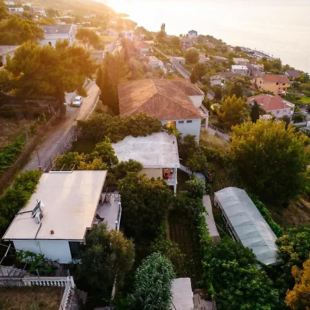 Сasa de vacaciones Panoramic View Over Shkodra's - Serena Shkodër